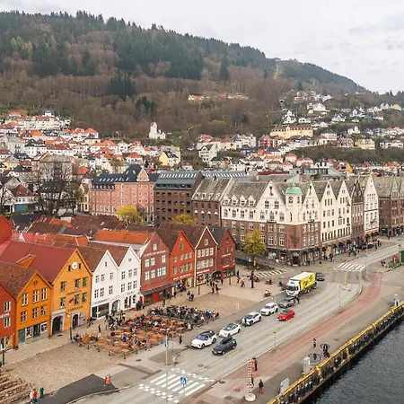 Dinbnb L 50m To Bryggen L 16 Guest L 3 L Balcony L View Apartment