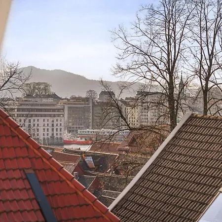 Dinbnb L 50m To Bryggen L 16 Guest L 3 L Balcony L View Apartment