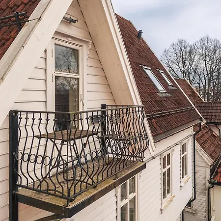 Dinbnb L 50m To Bryggen L 16 Guest L 3 L Balcony L View Апартаменты