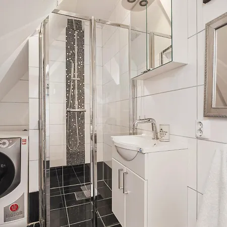 Dinbnb L 50m To Bryggen L Multiple Apts L Balcony L View L Fireplace 아파트 베르겐