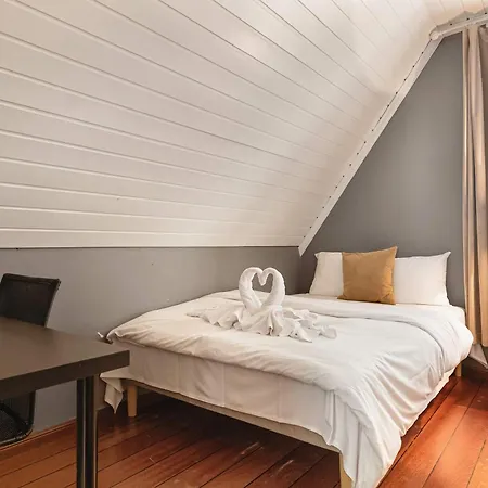 Apartment Dinbnb L 50m To Bryggen L Multiple Apts L Balcony L View L Fireplace Bergen