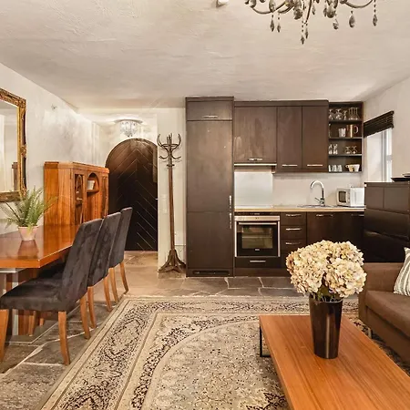 Apartment Dinbnb L 50m To Bryggen L Multiple Apts L Balcony L View L Fireplace Bergen