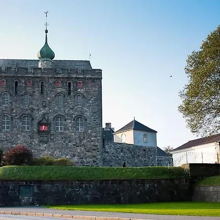 Dinbnb L 50m To Bryggen L Multiple Apts L Balcony L View L Fireplace Apartment Bergen